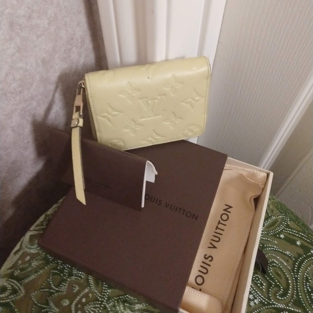 Louis Vuitton Empreinte Zippy Wallet Citrine